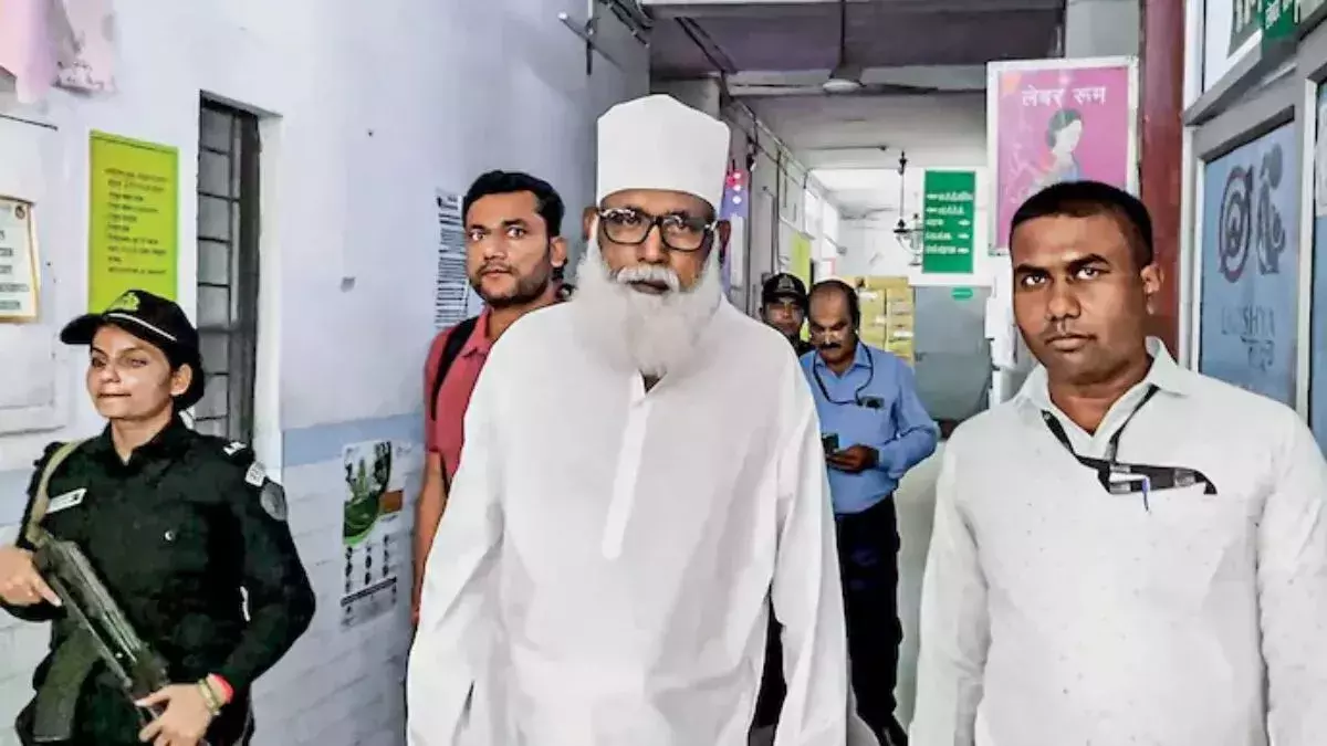 Lucknow: छांगुर के खिलाफ ATS ने दर्ज की चार्जशीट Lucknow: छांगुर के खिलाफ ATS ने दर्ज की चार्जशीट