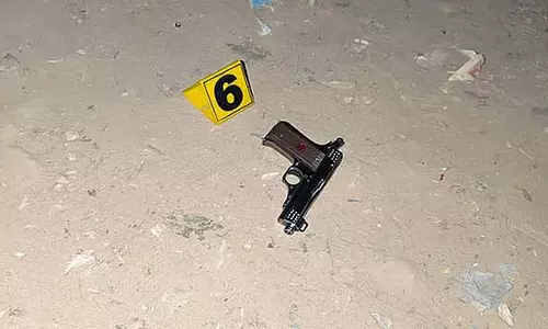 Delhi : डॉक्टर की हत्या, कई डकैती मामलों में शामिल नेपाली नागरिक की मौत Delhi : डॉक्टर की हत्या, कई डकैती मामलों में शामिल नेपाली नागरिक की मौत
