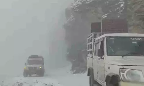 सफेद अक्टूबर, पांगी में बर्फबारी, Chamba में बारिश से ठिठुरन सफेद अक्टूबर, पांगी में बर्फबारी, Chamba में बारिश से ठिठुरन