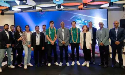 कॉग्निजेंट ने हैदराबाद GAR परिसर में एस्टन मार्टिन एफ1 ड्राइवरों की मेजबानी की