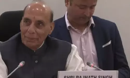 आधुनिक युद्ध डेटा और एल्गोरिदम पर निर्भर: रक्षा मंत्री का बयान आधुनिक युद्ध डेटा और एल्गोरिदम पर निर्भर: रक्षा मंत्री का बयान