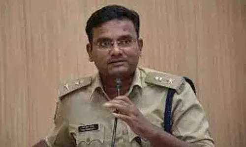 SM Vijay Kumar ने सिद्दीपेट आयुक्त के रूप में कार्यभार संभाला SM Vijay Kumar ने सिद्दीपेट आयुक्त के रूप में कार्यभार संभाला