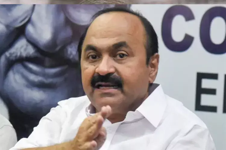 VD सतीसन का दावा, सबरीमाला का सोना करोड़ों में बिका मंत्री के इस्तीफे की मांग