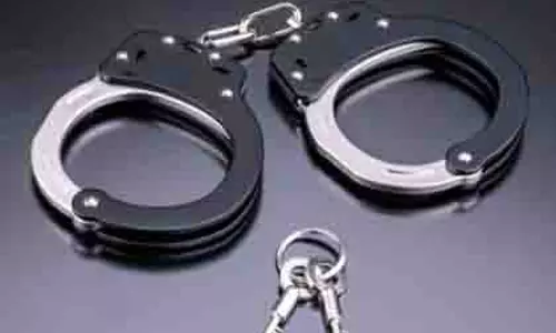 Rajasthan: अलवर में कथित जबरन धर्म परिवर्तन के आरोप में पांच लोग गिरफ्तार Rajasthan: अलवर में कथित जबरन धर्म परिवर्तन के आरोप में पांच लोग गिरफ्तार