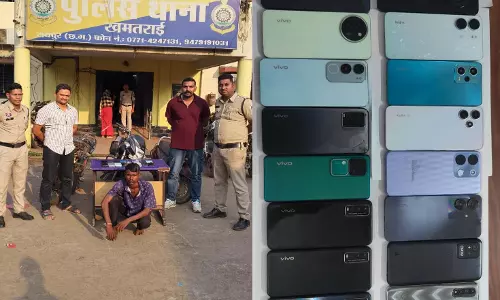 खमतराई से मोबाइल चुराने वाला बदमाश गिरफ्तार खमतराई से मोबाइल चुराने वाला बदमाश गिरफ्तार