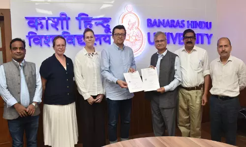 BHU और कार्लस्टेड यूनिवर्सिटी ने किया एमओयू नवीनीकृत BHU और कार्लस्टेड यूनिवर्सिटी ने किया एमओयू नवीनीकृत