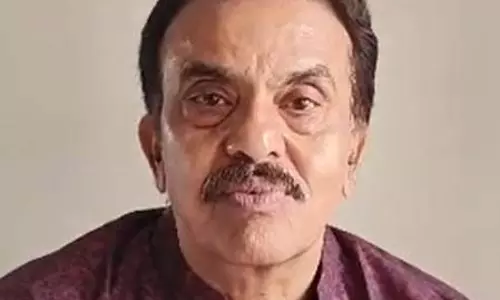 शिवसेना प्रवक्ता संजय निरुपम का तीखा हमला, केजरीवाल की ‘आम आदमी’ छवि पर उठाए सवाल
