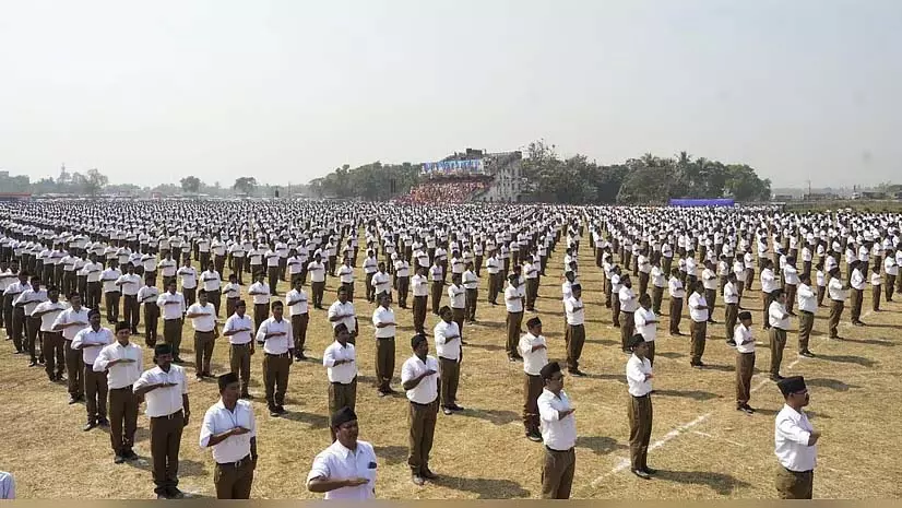 वकील ने NMMC स्कूल में RSS के विजयादशमी कार्यक्रम के खिलाफ पुलिस कार्रवाई की मांग की वकील ने NMMC स्कूल में RSS के विजयादशमी कार्यक्रम के खिलाफ पुलिस कार्रवाई की मांग की