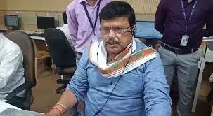 Jabalpur: बिजली कंपनियों की समीक्षा के लिए ऊर्जा मंत्री तोमर जबलपुर पहुंचे Jabalpur: बिजली कंपनियों की समीक्षा के लिए ऊर्जा मंत्री तोमर जबलपुर पहुंचे