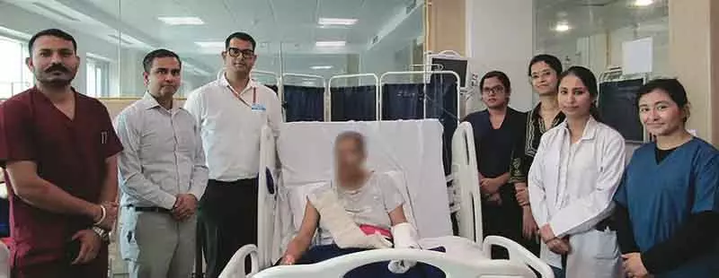 एम्स जम्मू में माइक्रोवैस्कुलर ऑन्को-रिकंस्ट्रक्शन सर्जरी की गई एम्स जम्मू में माइक्रोवैस्कुलर ऑन्को-रिकंस्ट्रक्शन सर्जरी की गई