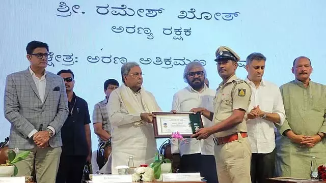 वन्यजीवों को मारने वालों के खिलाफ सख्त कार्रवाई की जाएगी : CM Siddaramaiah वन्यजीवों को मारने वालों के खिलाफ सख्त कार्रवाई की जाएगी : CM Siddaramaiah