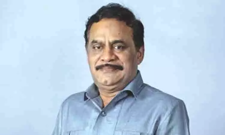 करूर त्रासदी पर मद्रास HC के न्यायाधीश की आलोचना करने पर सेवानिवृत्त पुलिसकर्मी गिरफ्तार करूर त्रासदी पर मद्रास HC के न्यायाधीश की आलोचना करने पर सेवानिवृत्त पुलिसकर्मी गिरफ्तार