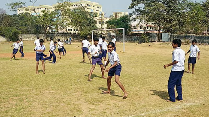 kerala: सरकारी स्कूलों में नामांकन बढ़ा, निजी स्कूलों से बदलाव जारी kerala: सरकारी स्कूलों में नामांकन बढ़ा, निजी स्कूलों से बदलाव जारी