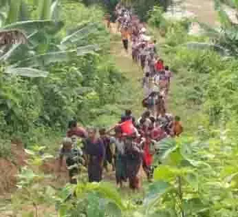 Mizoram: म्यांमार से आए 12,170 शरणार्थियों के बायोमेट्रिक विवरण जुटाए गए Mizoram: म्यांमार से आए 12,170 शरणार्थियों के बायोमेट्रिक विवरण जुटाए गए