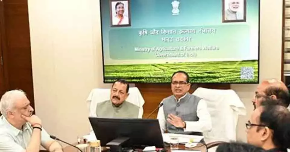 केंद्र ने जम्मू-कश्मीर के बाढ़ प्रभावित किसानों को 171 करोड़ रुपये की PM-KISAN किस्त जारी की केंद्र ने जम्मू-कश्मीर के बाढ़ प्रभावित किसानों को 171 करोड़ रुपये की PM-KISAN किस्त जारी की