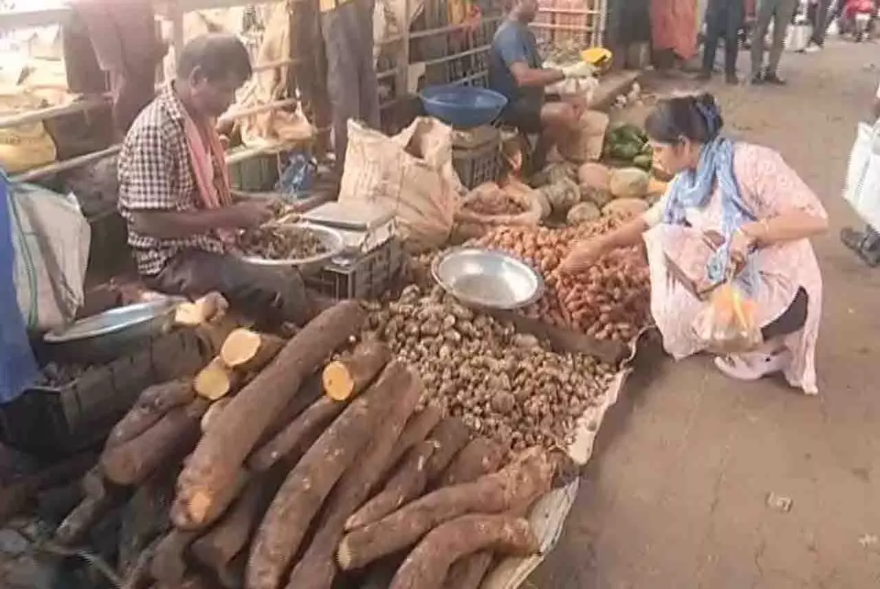 त्योहारी सीजन से पहले Cuttack में शांति बहाल, जनजीवन सामान्य त्योहारी सीजन से पहले Cuttack में शांति बहाल, जनजीवन सामान्य