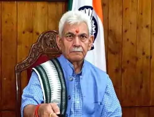 LG Sinha 11 अक्टूबर को ‘कश्मीर लिट फेस्ट’ का उद्घाटन करेंगे LG Sinha 11 अक्टूबर को ‘कश्मीर लिट फेस्ट’ का उद्घाटन करेंगे