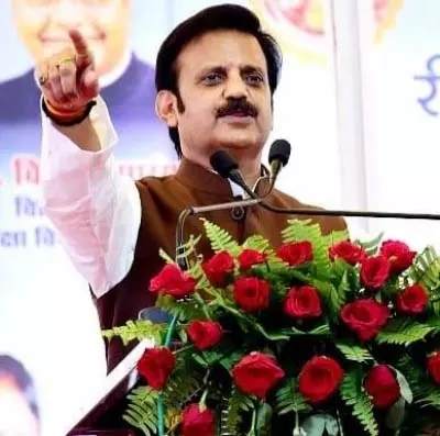 बच्चों की मौत के लिए जिम्मेदार कफ सिरप कंपनी के मालिक की होगी गिरफ्तारी : राजेंद्र शुक्ल बच्चों की मौत के लिए जिम्मेदार कफ सिरप कंपनी के मालिक की होगी गिरफ्तारी : राजेंद्र शुक्ल