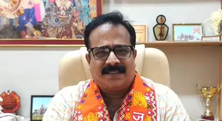 तुष्टीकरण की राजनीति कर रही ममता बनर्जी, बंगाल में हिंदुओं का जीना मुश्किल: श्रीराज नायर तुष्टीकरण की राजनीति कर रही ममता बनर्जी, बंगाल में हिंदुओं का जीना मुश्किल: श्रीराज नायर