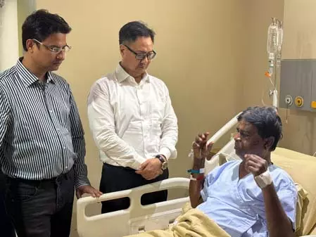 टीएमसी ने पश्चिम बंगाल को जंगलराज में बदल दिया है : केंद्रीय मंत्री किरेन रिजिजू टीएमसी ने पश्चिम बंगाल को जंगलराज में बदल दिया है : केंद्रीय मंत्री किरेन रिजिजू