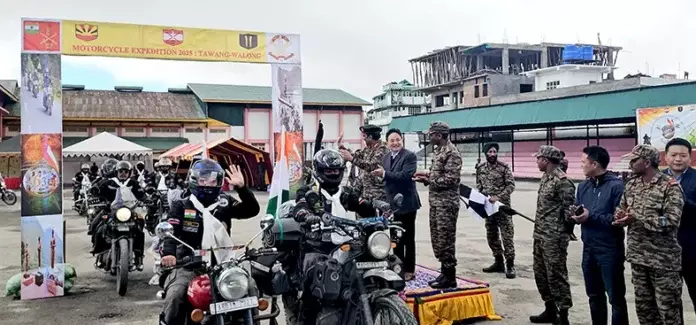 Arunachal: वालोंग दिवस के उपलक्ष्य में मोटरसाइकिल अभियान को हरी झंडी दिखाई गई