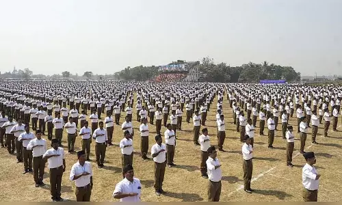 वकील ने NMMC स्कूल में RSS के विजयादशमी कार्यक्रम के खिलाफ पुलिस कार्रवाई की मांग की वकील ने NMMC स्कूल में RSS के विजयादशमी कार्यक्रम के खिलाफ पुलिस कार्रवाई की मांग की