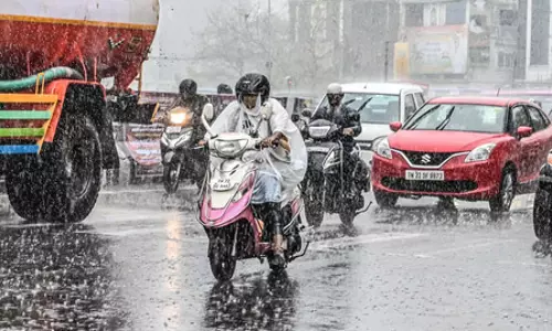 तमिलनाडु के 10 जिलों में भारी बारिश का अनुमान, मछुआरों को समुद्र में न जाने की सलाह