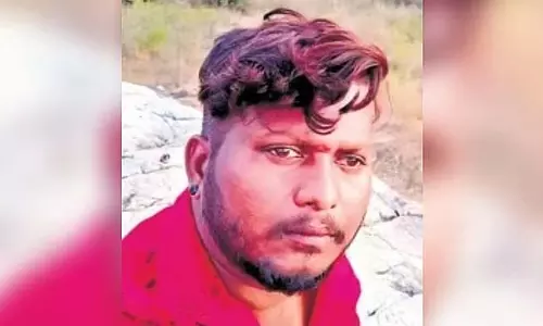 Mysore पैलेस के पास राउडी के साथी की हत्या Mysore पैलेस के पास राउडी के साथी की हत्या