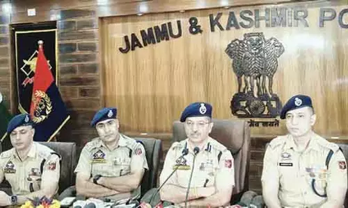 4.44 करोड़ रुपये की साइबर धोखाधड़ी का भंडाफोड़, गुजरात से 3 गिरफ्तार: SSP Jammu