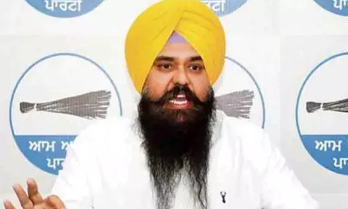 Punjab: अपहृत परिवार ईरान से लौटा Punjab: अपहृत परिवार ईरान से लौटा