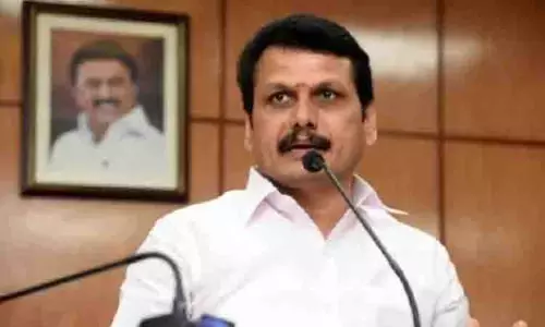 DMK विधायक सेंथिल बालाजी ने प्रभावित परिवारों को राहत चेक की पहली किस्त वितरित की