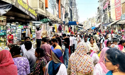 Haryana : रोहतक त्योहारों के लिए तैयार, भीड़ प्रबंधन के उपाय लागू Haryana : रोहतक त्योहारों के लिए तैयार, भीड़ प्रबंधन के उपाय लागू