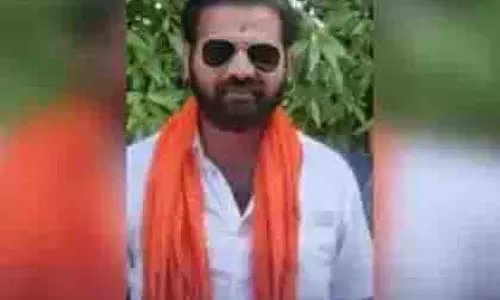 Koppal में भाजपा युवा मोर्चा अध्यक्ष वेंकटेश कुरुबारा की हत्या Koppal में भाजपा युवा मोर्चा अध्यक्ष वेंकटेश कुरुबारा की हत्या