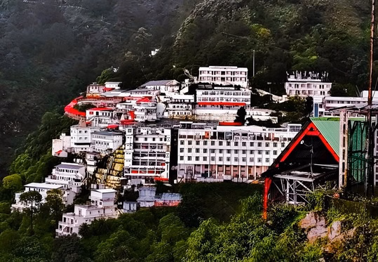 Katra: मां वैष्णो देवी के दर्शनार्थियों के लिए यात्रा शुरू