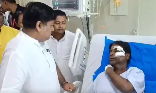 केंद्रीय मंत्री सुकांत मजूमदार ने भाजपा सांसद खगेन मुर्मू से की मुलाकात, जलपाईगुड़ी हमले के बाद समर्थन जताया
