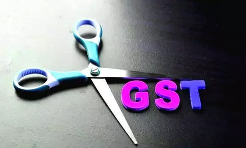 kerala: कर कटौती के बावजूद कीमतें उच्च, केंद्र के कदम की प्रतीक्षा
