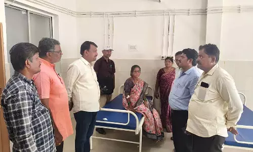 Yadgir : सर्वेक्षण के दौरान शिक्षक की तबीयत बिगड़ी