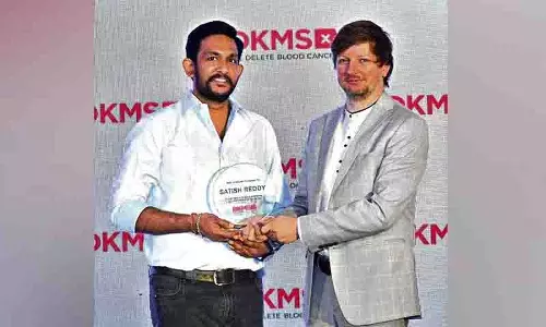 Hyderabad: रक्त कैंसर के मरीजों की जान बचाने के लिए तकनीकी विशेषज्ञ ने दो बार स्टेम सेल दान किए