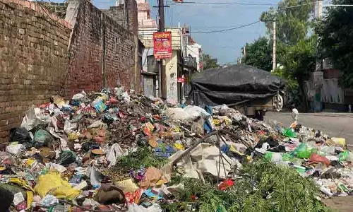 Ludhiana: कचरे के ढेर के कारण नगर निगम को कचरा प्रबंधन में दिक्कत आ रही Ludhiana: कचरे के ढेर के कारण नगर निगम को कचरा प्रबंधन में दिक्कत आ रही