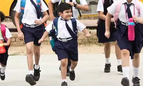 स्कूलों में आज पूछे गए 20 सवाल, बच्चों की पढ़ाई में सुधार की दिशा में मुख्यमंत्री शिक्षा गुणवत्ता अभियान स्कूलों में आज पूछे गए 20 सवाल, बच्चों की पढ़ाई में सुधार की दिशा में मुख्यमंत्री शिक्षा गुणवत्ता अभियान