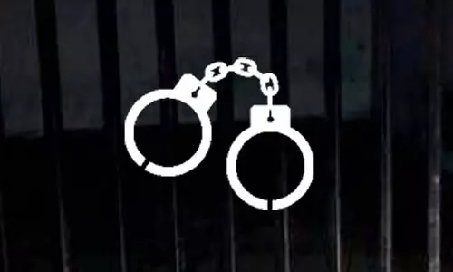 Haveri : जुलूस के दौरान मोबाइल फोन चोरी करने के आरोप में व्यक्ति गिरफ्तार