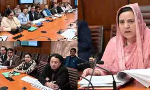 सकीना ने कई GMC के प्रदर्शन का आकलन किया सकीना ने कई GMC के प्रदर्शन का आकलन किया