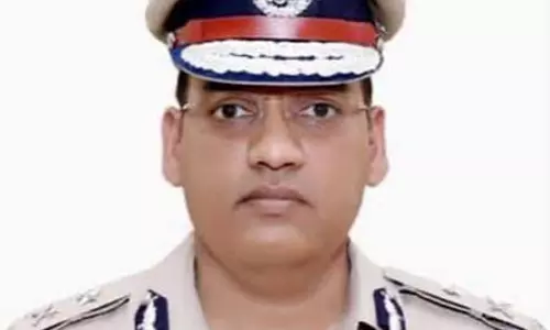 अधिकारी आत्महत्या: पत्नी ने DGP और SP पर लगाए प्रताड़ना के आरोप