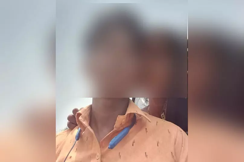 OMG! सास और दामाद की लव स्टोरी सामने आई OMG! सास और दामाद की लव स्टोरी सामने आई