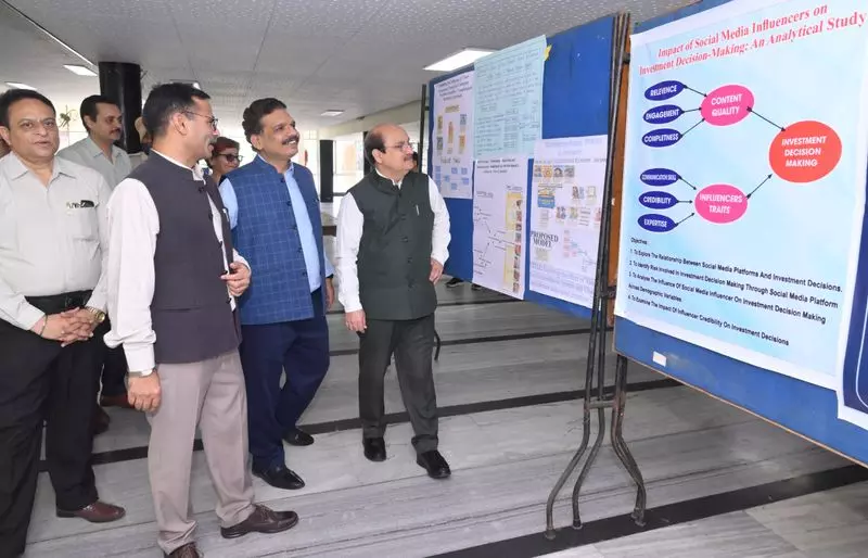 Haryana : नवाचार अस्तित्व और विकास की प्रेरक शक्ति है कुरुक्षेत्र कुलपति Haryana : नवाचार अस्तित्व और विकास की प्रेरक शक्ति है कुरुक्षेत्र कुलपति