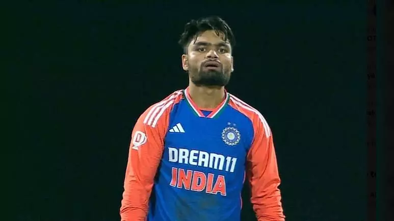 क्रिकेटर को अंडरवर्ल्ड से धमकी, दाऊद इब्राहिम के गिरोह का नाम आया सामने क्रिकेटर को अंडरवर्ल्ड से धमकी, दाऊद इब्राहिम के गिरोह का नाम आया सामने