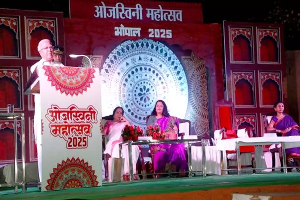 Bhopal: कानून-व्यवस्था की देखरेख कलेक्टर्स की प्राथमिक जिम्मेदारी: डॉ. यादव Bhopal: कानून-व्यवस्था की देखरेख कलेक्टर्स की प्राथमिक जिम्मेदारी: डॉ. यादव