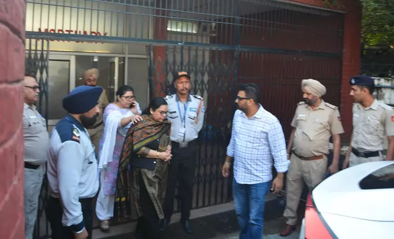 Haryana : रोहतक शराब ठेकेदार ने अदालत में बयान दर्ज कराया Haryana : रोहतक शराब ठेकेदार ने अदालत में बयान दर्ज कराया