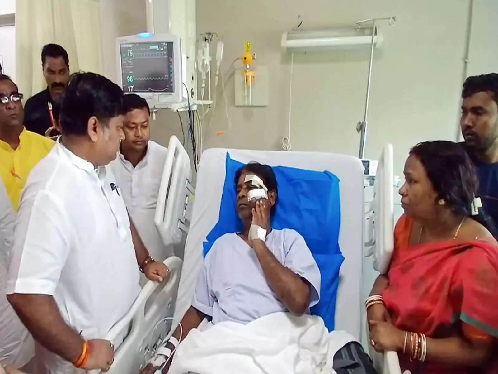 जलपाईगुड़ी में भाजपा नेताओं पर हमले के सिलसिले में 2 गिरफ्तार जलपाईगुड़ी में भाजपा नेताओं पर हमले के सिलसिले में 2 गिरफ्तार