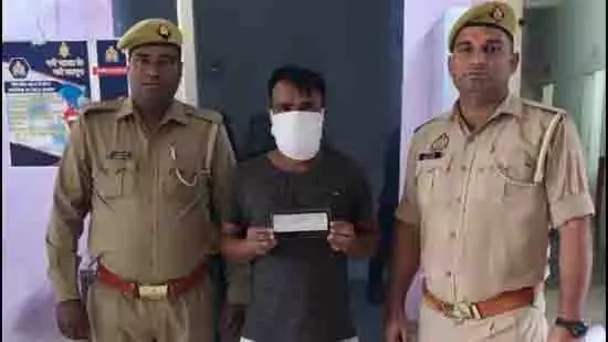 Noida: फर्जी अपहरण की साजिश रचने वाला व्यक्ति पकड़ा गया Noida: फर्जी अपहरण की साजिश रचने वाला व्यक्ति पकड़ा गया